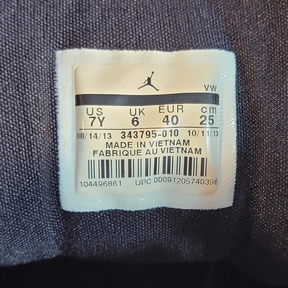 Nike Air Jordan True Flight 343795-010 Black Basketball Shoes Sneakers Boys 7Y - Picture 11 of 11